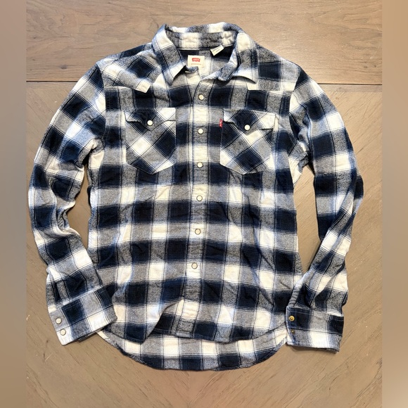 Levi's Other - Levi's Men's Navy and White Plaid Button Down Shirt